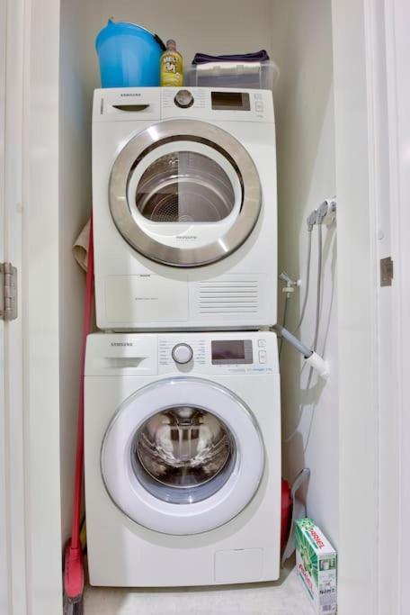 Modern 3 Bed & 2 Bth Apt Sliema Bagian luar foto